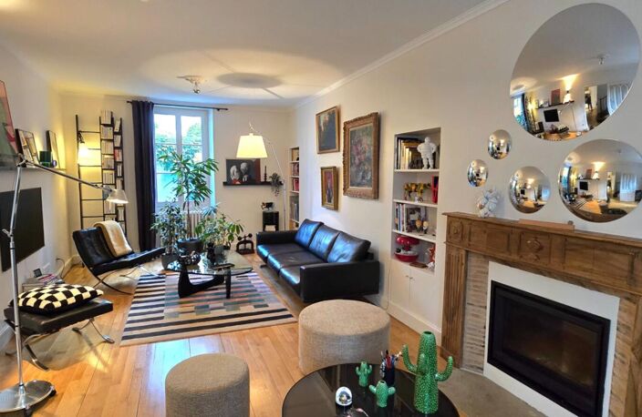 Maison de ville de type 9, surface habitable de 180 m², avec jardin et dépendance — photo 4