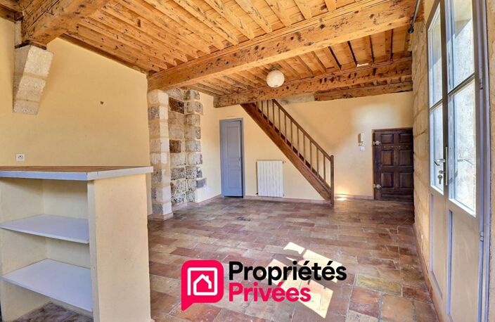 Uzès, Appartement T2 en duplex avec terrasse — photo 3
