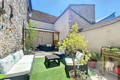 Maison 7 pièces 260000 €