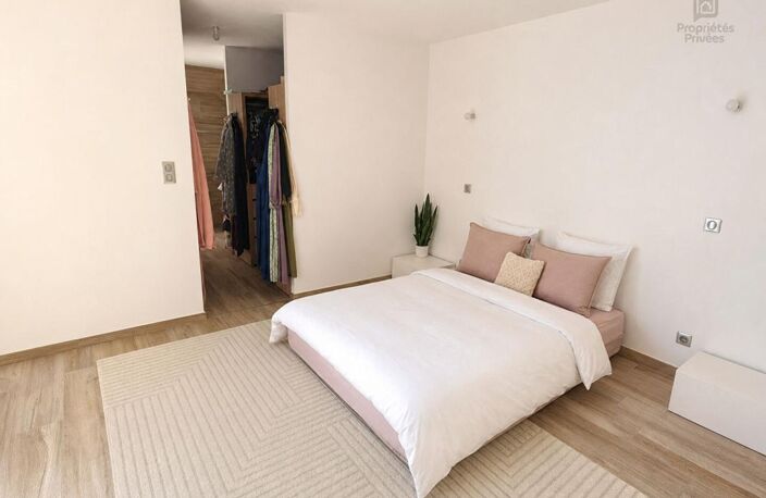 CHÂTEAUROUX, LA MARGOTIÈRE, Maison contemporaine de plain-pied, 5 chambres, bureau, piscine, DPE A — photo 5