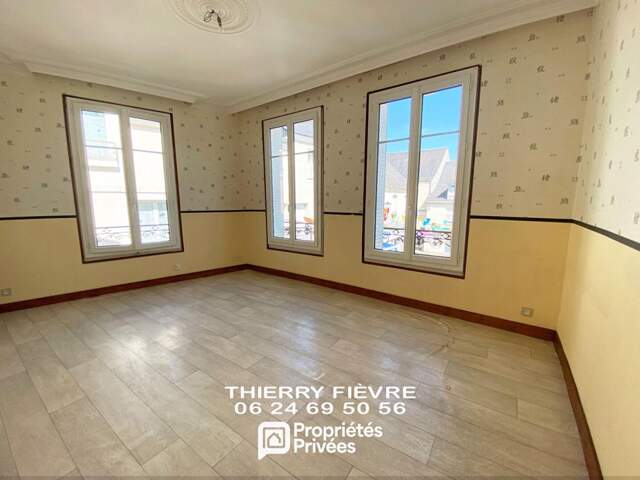 37140 BOURGUEIL APPARTEMENT T3  65 m2 — photo du bien