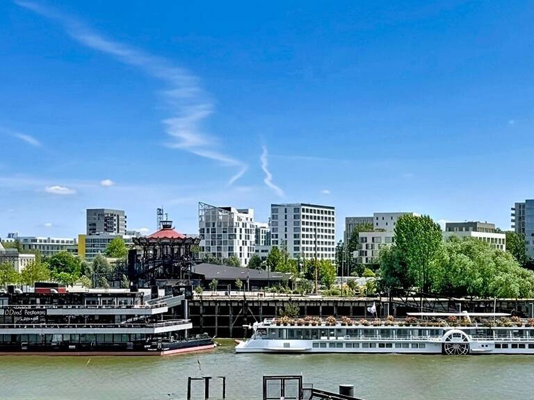A VENDRE APPARTEMENT 5 PIECES VUE LOIRE - NANTES — photo 1