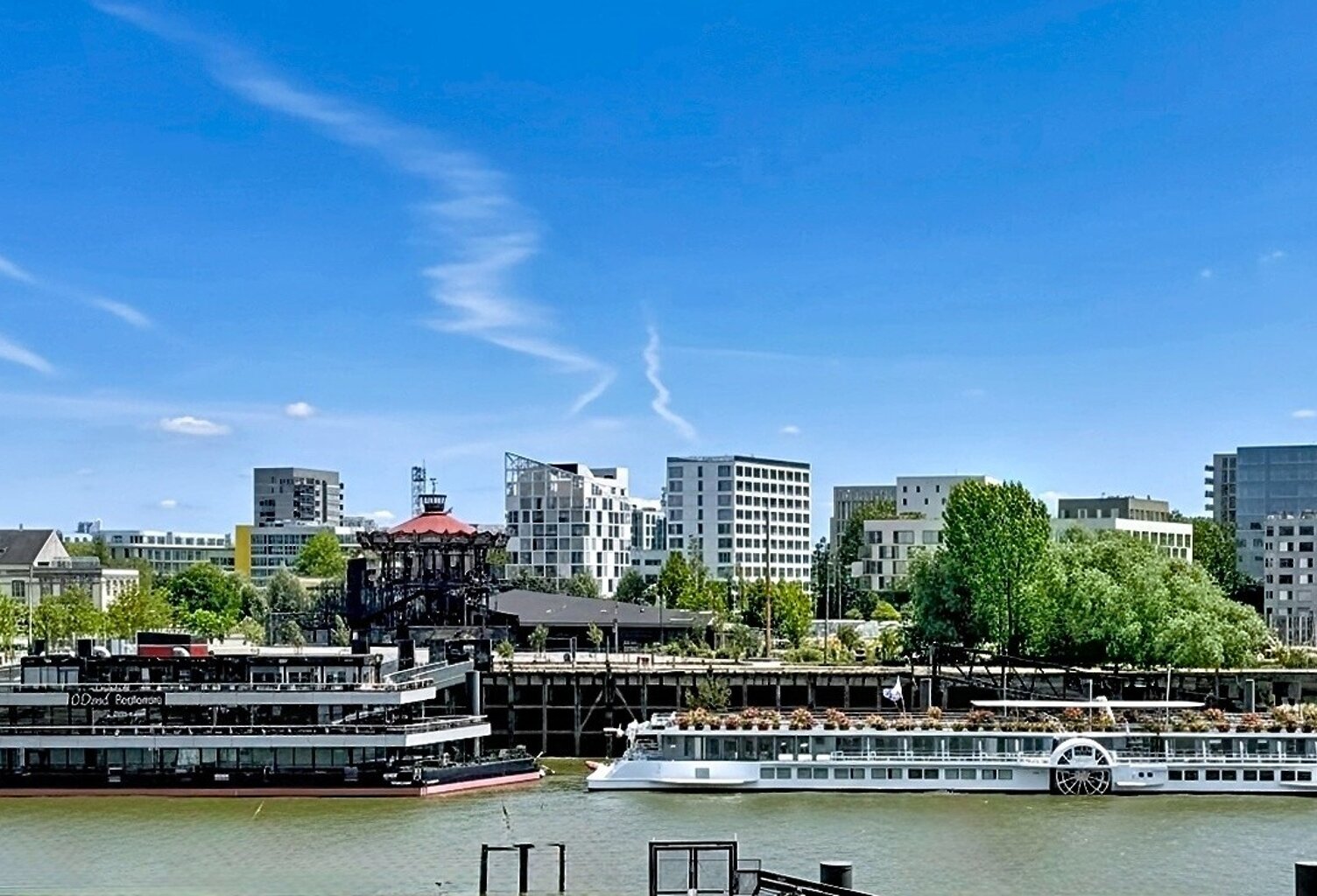 A VENDRE APPARTEMENT 5 PIECES VUE LOIRE - NANTES — photo 1