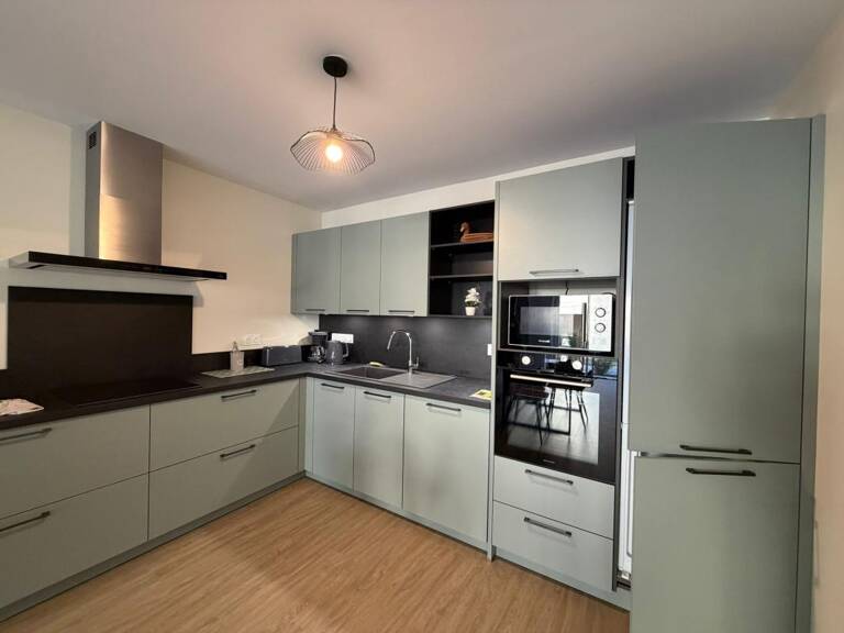 Appartement À Louer — photo 1