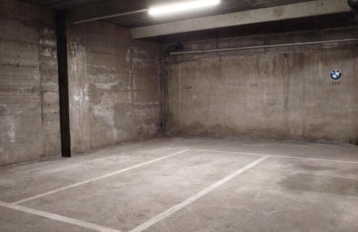 Parking  Clermont Ferrand 12 m2 — photo 2