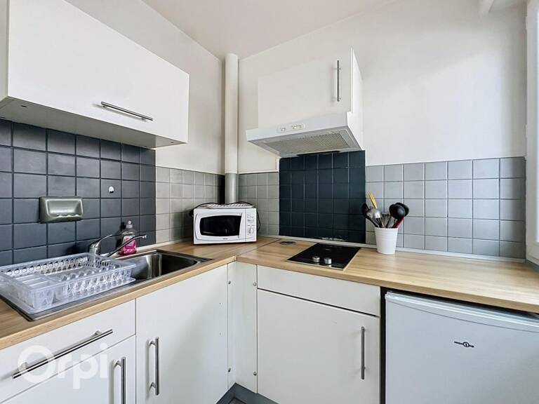 Appartement À Louer — photo 1