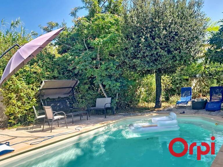 Maison DE TYPE 7 PIECES DE 130 M2 AVEC GARAGE ET PISCINE — photo 1