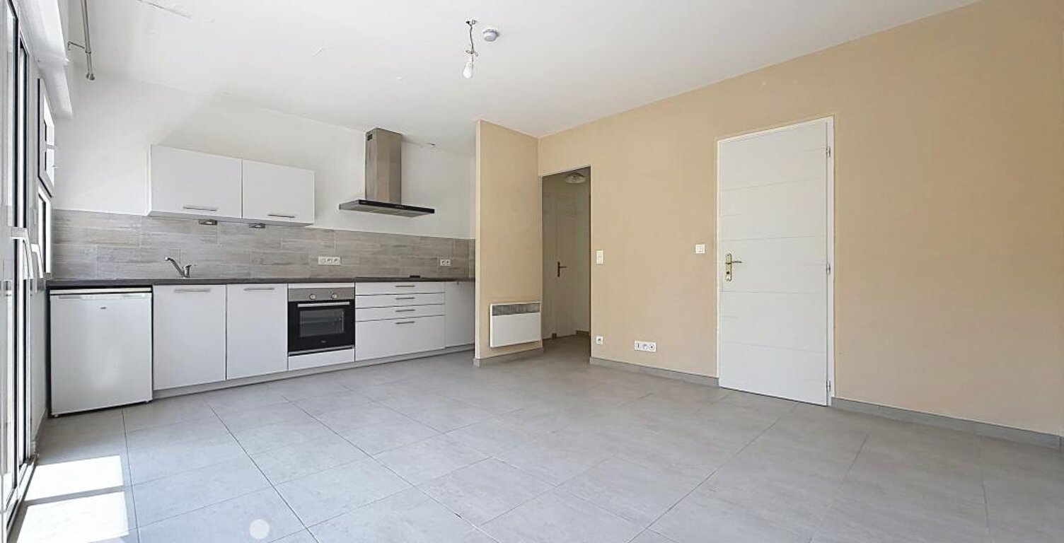 Appartement À Vendre — photo 1