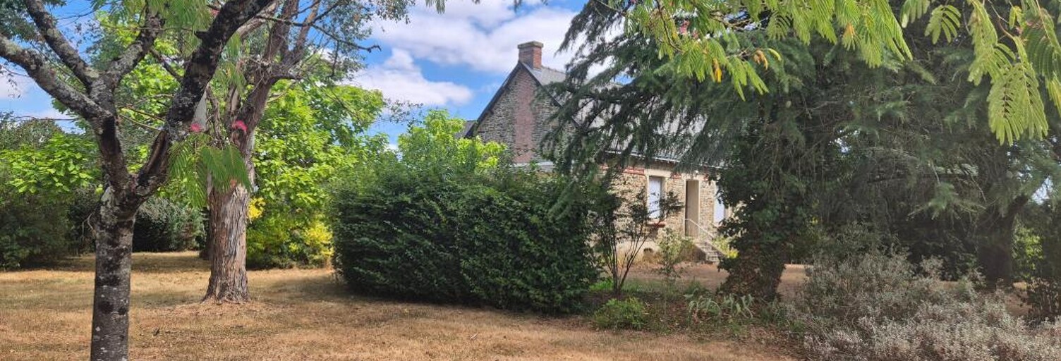 Maison 10 Pièces 203 m² à vendre à Rougé (44660)