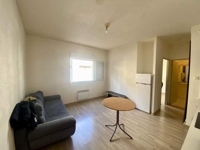 LOCATION d'un appartement T2 (29 m²) à MAZAMET — photo du bien