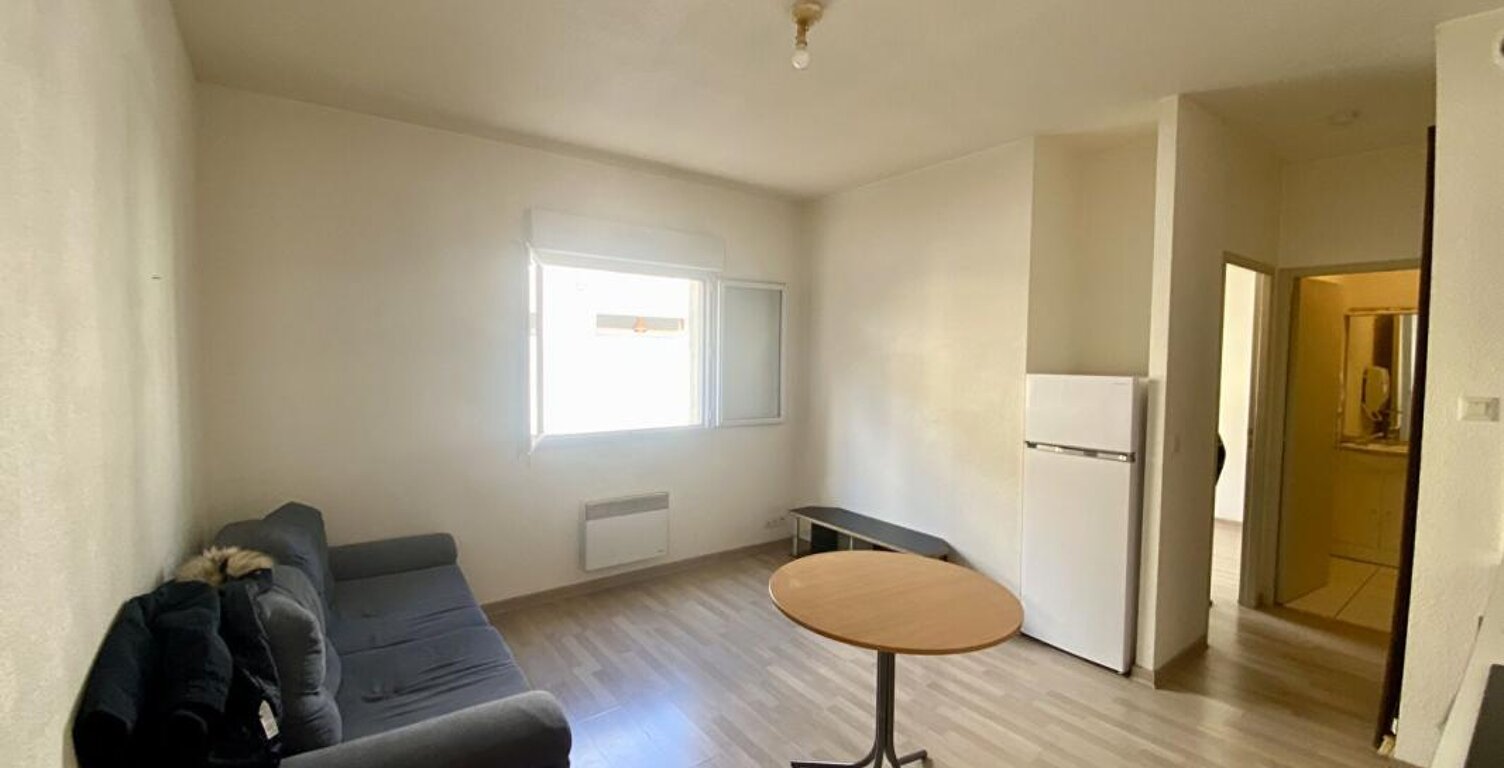 LOCATION d'un appartement T2 (29 m²) à MAZAMET — photo 1