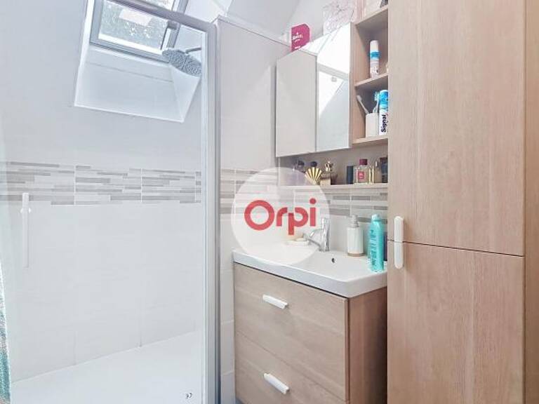 Maison À Vendre — photo 1