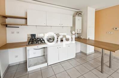 Appartement T4 avec balcon et garage SAINTE-FOY-L'ARGENTIÈRE – Centre du village — photo du bien