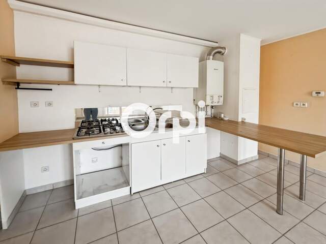 Appartement T4 avec balcon et garage SAINTE-FOY-L'ARGENTIÈRE – Centre du village — photo du bien