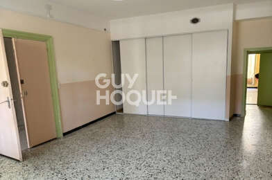 Commerce 2 pièces 670 €