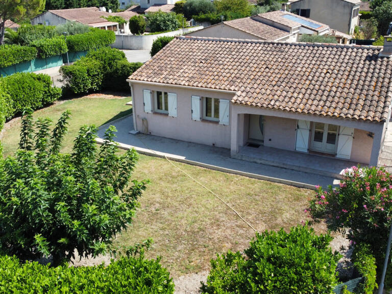 Maison de plain-pied 4 chambres avec jardin à Saint-Saturnin — photo 1
