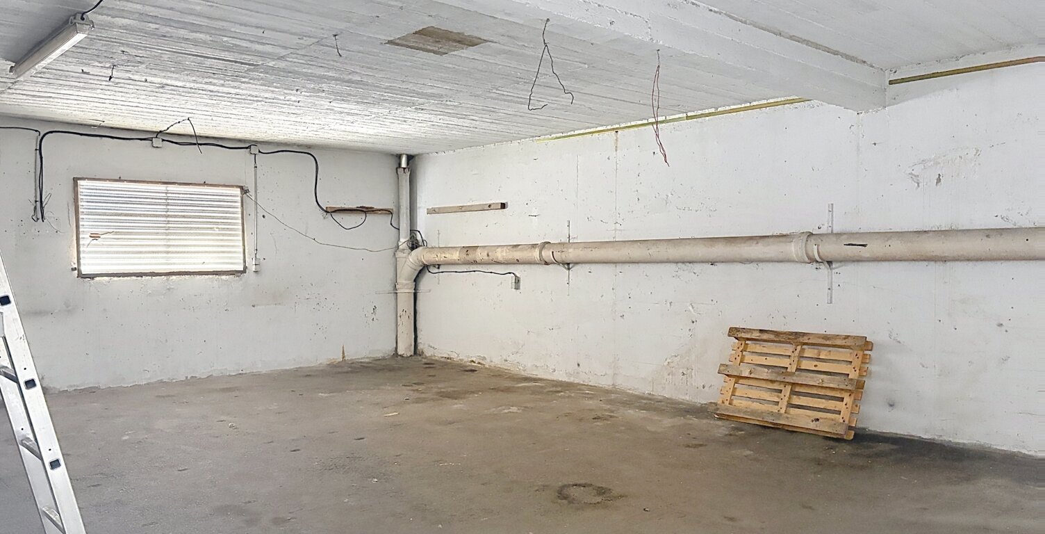 Vente garage   Cannes (06400) — photo 1