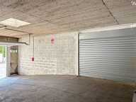 Garage   — photo 4