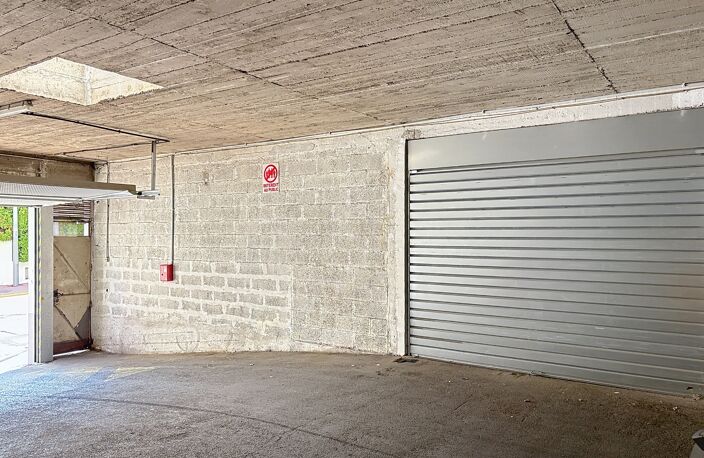 Vente garage   Cannes (06400) — photo 4