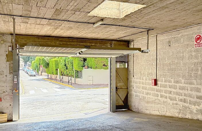 Vente garage   Cannes (06400) — photo 5