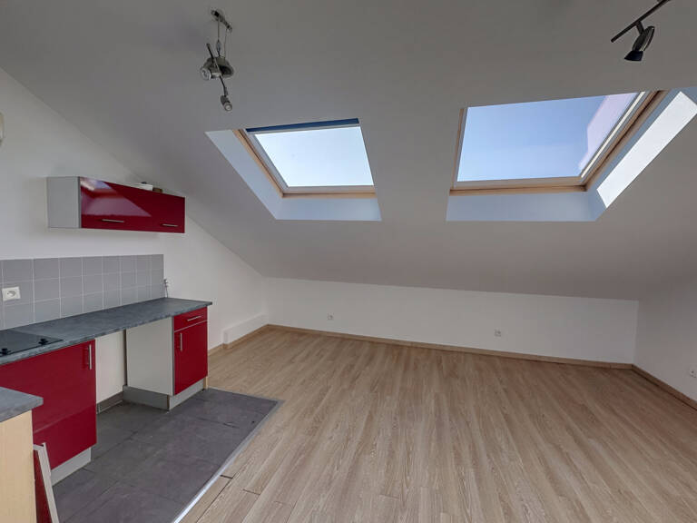 REIMS   SECTEUR SAINT-THOMAS   STUDIO 18 M2 — photo 1