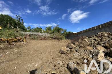 Terrain  153000 €