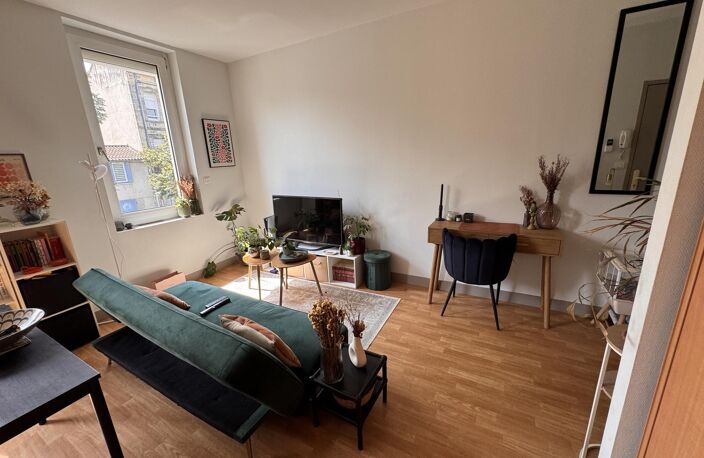 Location appartement 2 pièces 34 m² à Agen (47000) — photo 3