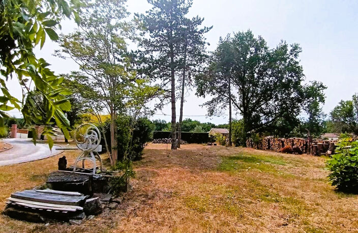 Rabastens Trés beau terrain arboré  en diffus de 1110m2 — photo 4