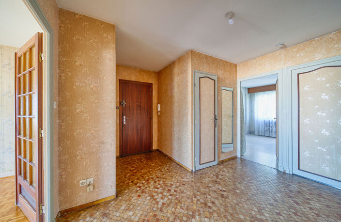 Appartement 82m² avec vue panoramique sur les montagnes ? Garage inclus — photo 4