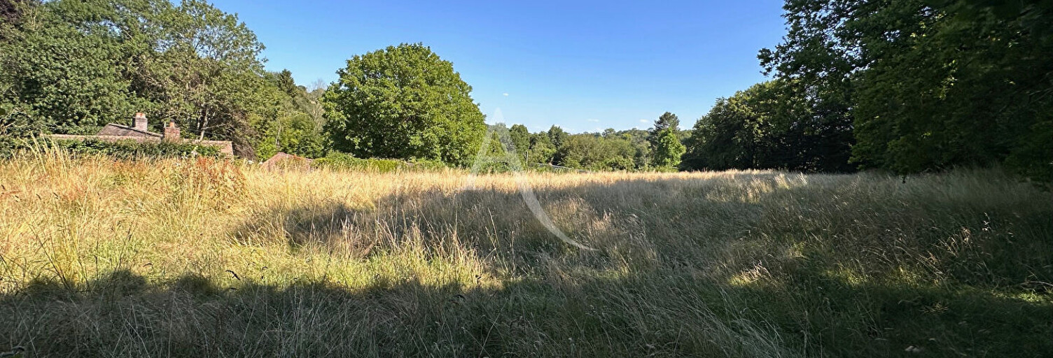 Terrain  3720 m² à vendre à Étrépagny (27150)