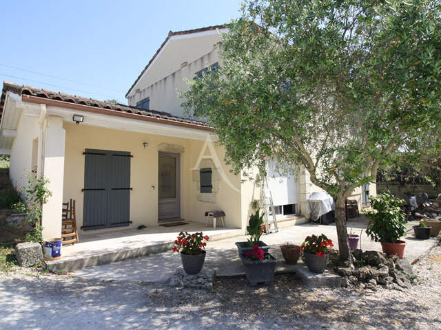 Maison Montesquieu 6 pièce(s) 213.55 m2 — photo du bien