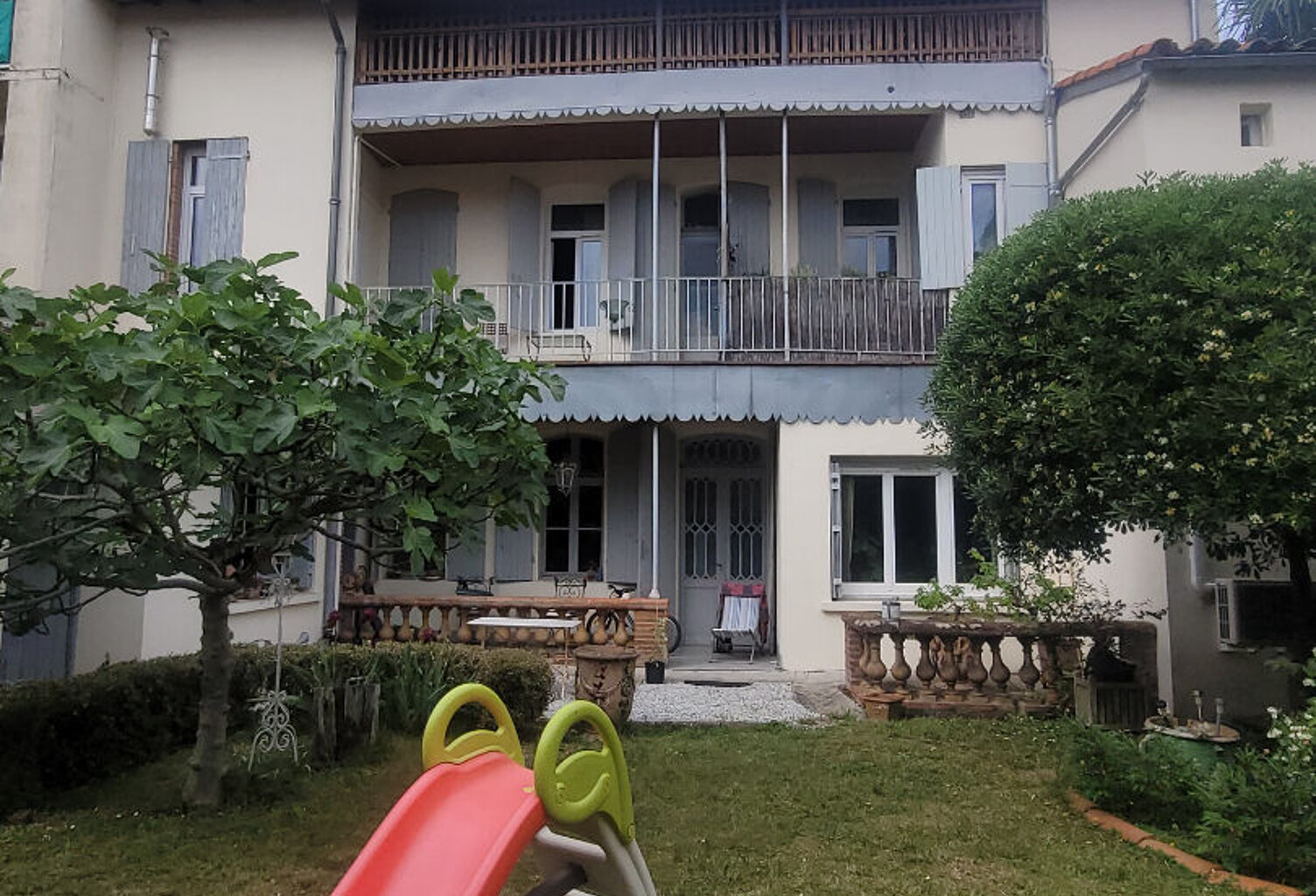 En centre ville de Montauban Immeuble — photo 1