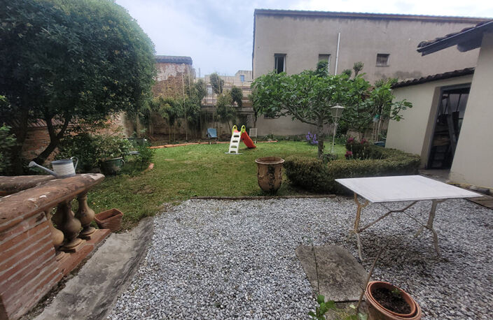En centre ville de Montauban Immeuble — photo 2