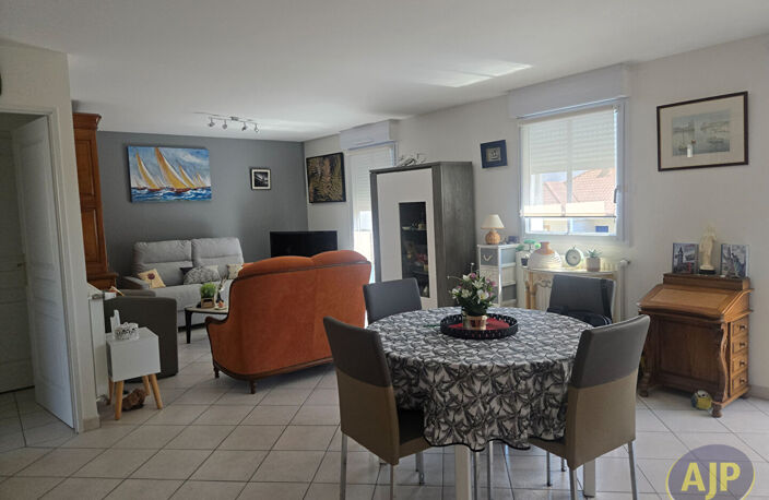 Appartement  ST MARC SUR MER — photo 3