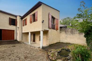 Maison 3 pièces 730 €