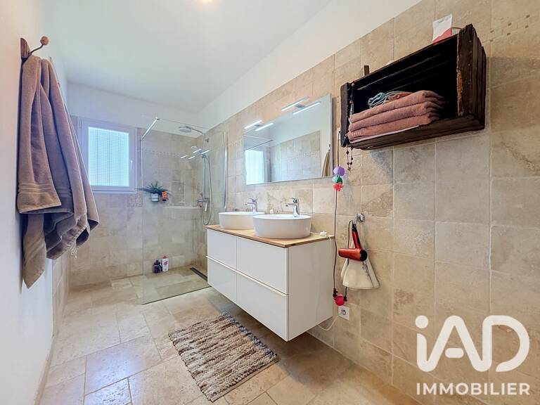 Vente Maison/villa 8 pièces — photo 1