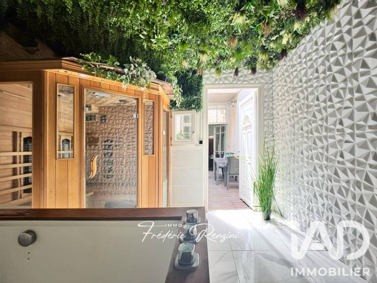 Vente Immeuble 155 m&sup2; — photo 1