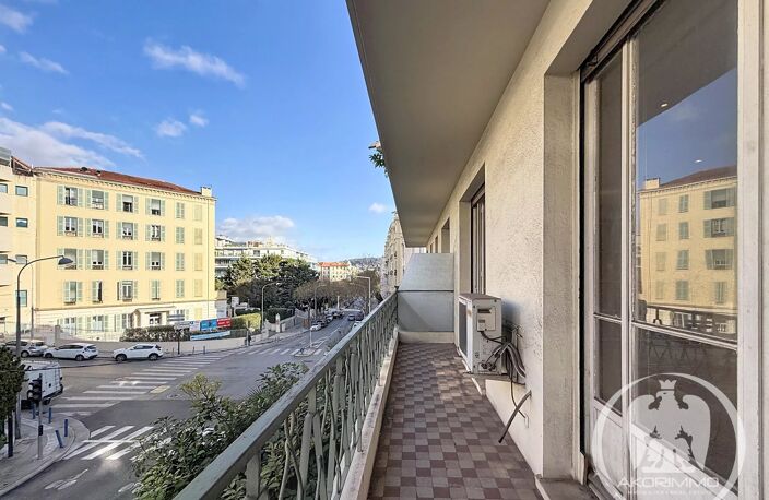 Alpes-Maritimes (06) Nice Parc Imperial 2P Terrasse — photo 3