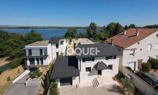 Maison 8 Pièces 140 m² à vendre à Meyzieu (69330)