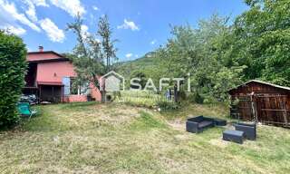Maison 6 Pièces 162 m² à vendre à Val-de-Chalvagne (04320)