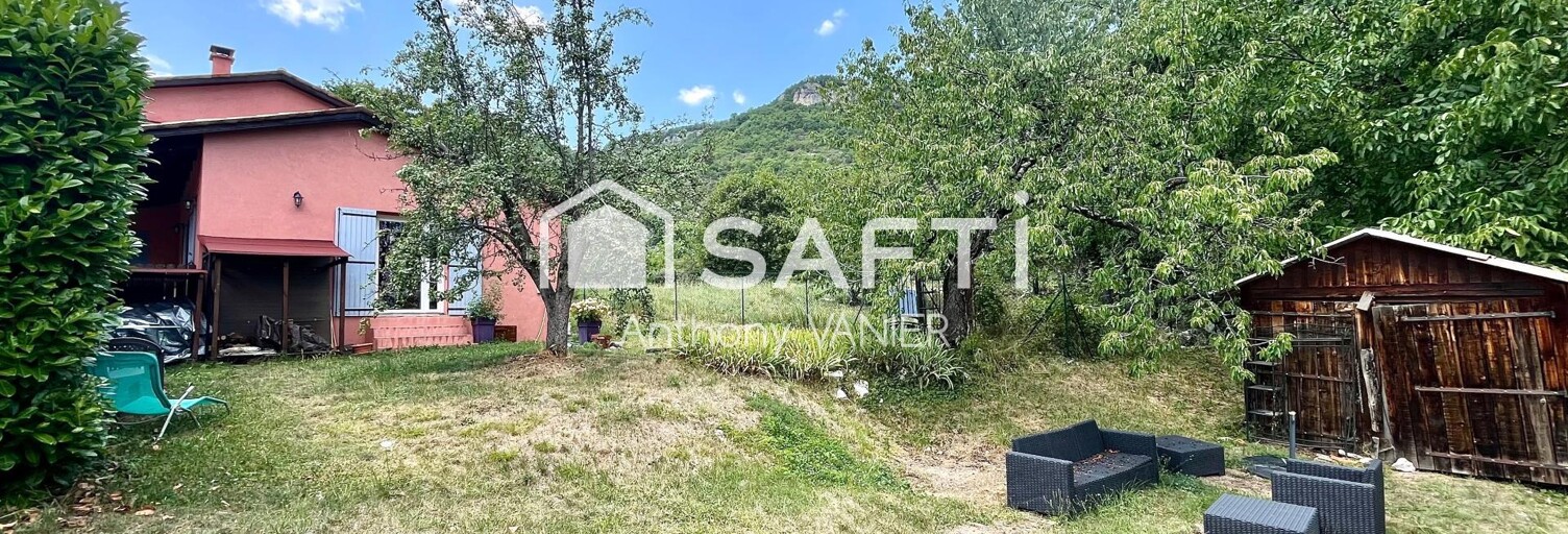 Maison 6 Pièces 162 m² à vendre à Val-de-Chalvagne (04320)