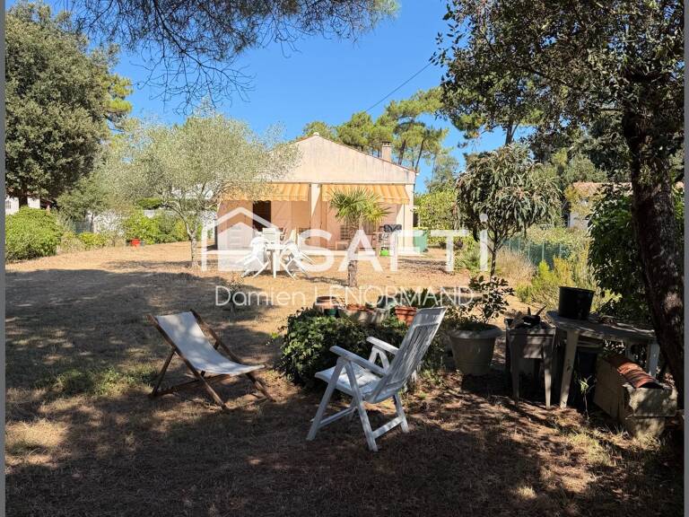 Maison à domino proche marché et plage — photo 1