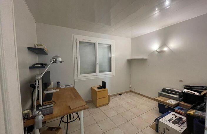 MAISON A RAFRAICHIR A 5 MINUTES DU CENTRE VILLE — photo 4
