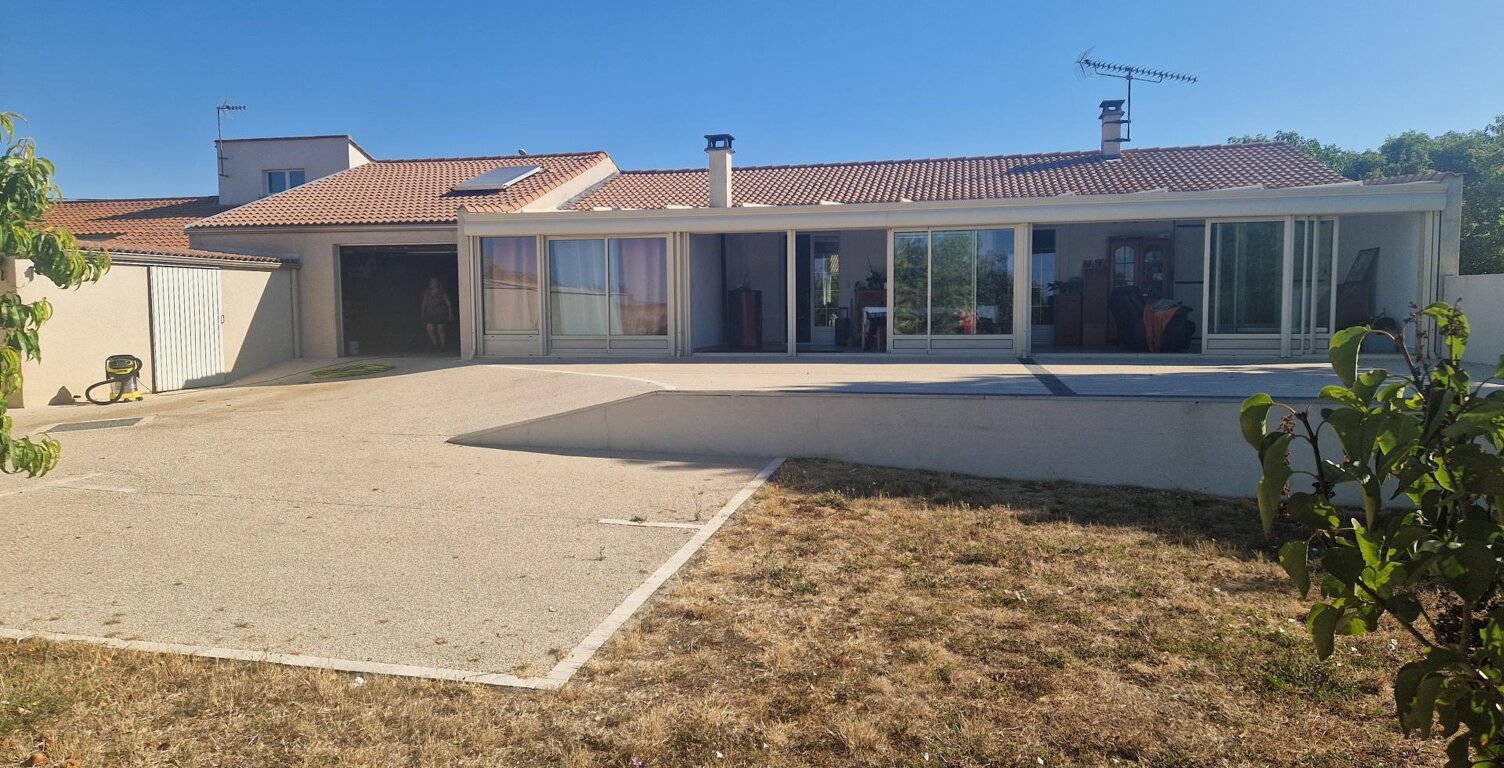 Très belle maison familiale de plain pied — photo 1