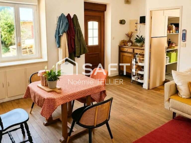 Maison en Pierre en campagne — photo 1