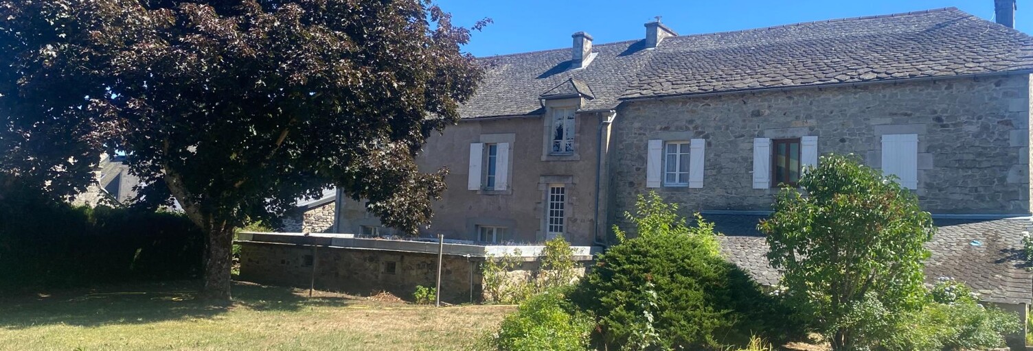 Maison 14 Pièces 282 m² à vendre à Menet (15400)