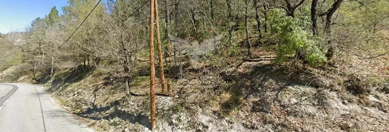 Terrain  6400 m² à vendre à Roquestéron (06910)