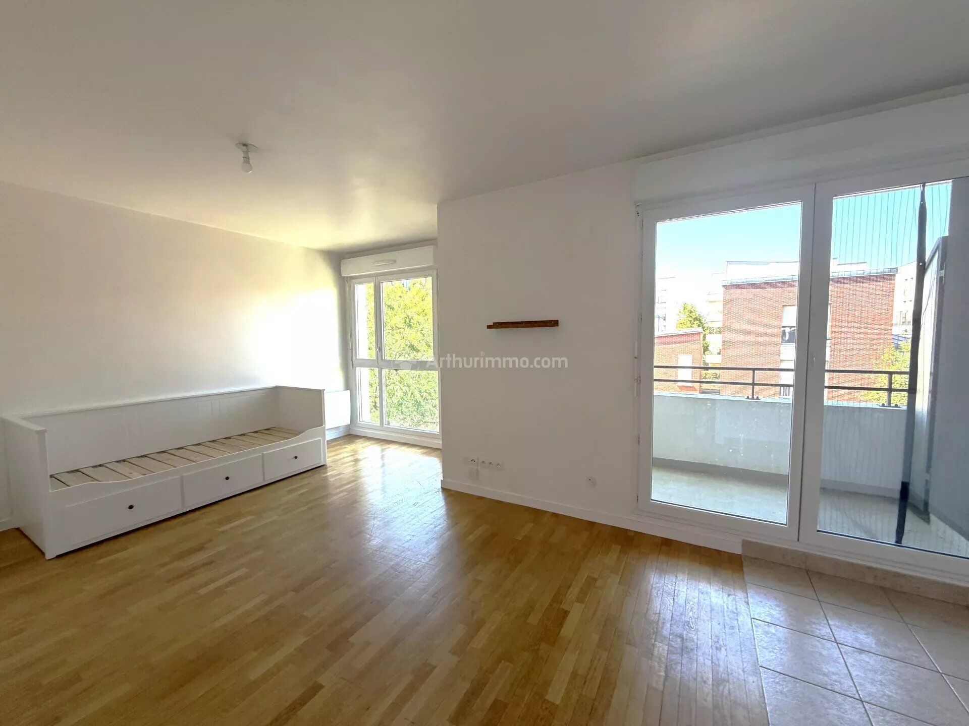 Appartement 1 pièce 27 m² · à Montévrain · 27 m² · 179 000 €