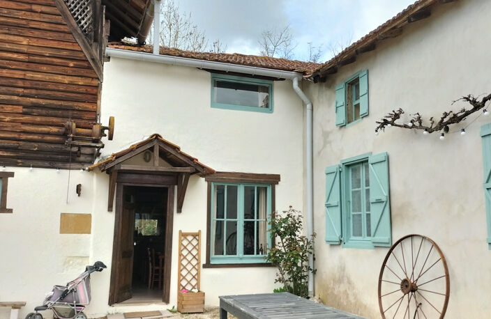 Maison principal au calme avec 4 Gîtes et piscine, vue — photo 4