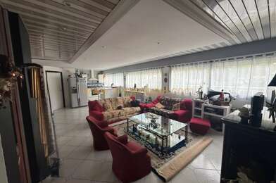 Appartement 4 pièces 316650 €